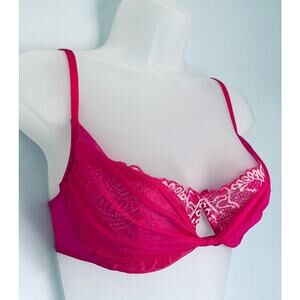Vintage y2k NWOT Victoria's Secret Bra 34C Pink Lace